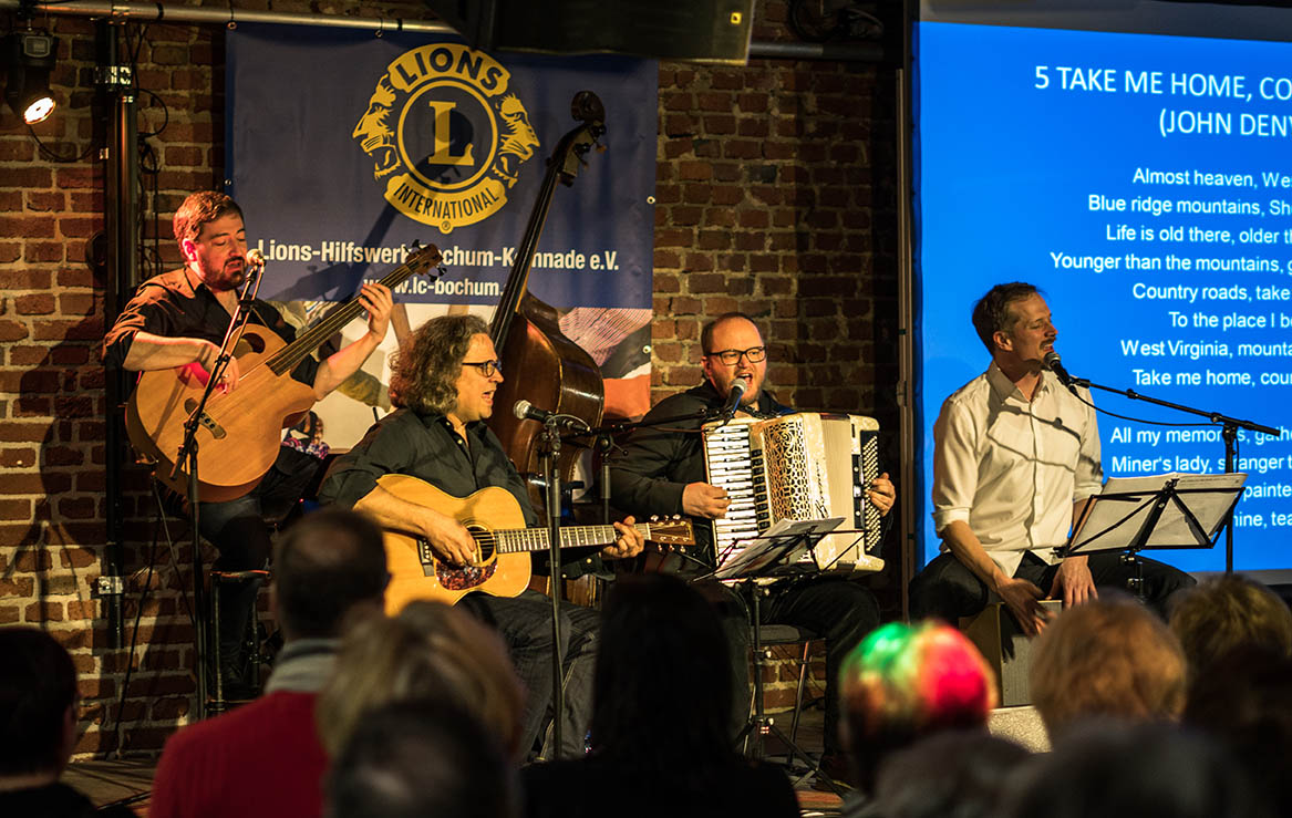 Über 400 begeisterte Gäste bei „Bochum singt !