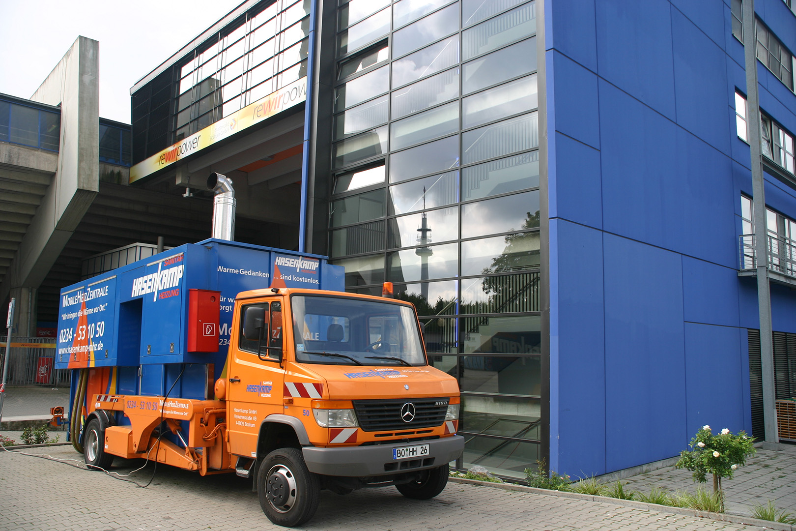 Heizmobil Mobile Heizzentrale mieten - Energiezentrale Heizmobil im Anhänger - mobile Heizcontainer bei Heizungsaufall in Bochum, Herne und in Hattingen - Bauheizung