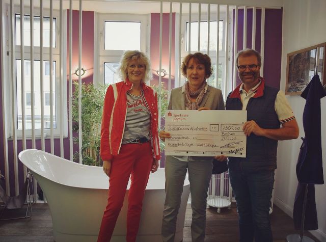 Hasenkamp spendet 7.500 € an die Kindernothilfe e. V. für das Projekt der Rohingya, die aus Myanmar nach Bangladesch flüchten müssen (26702)